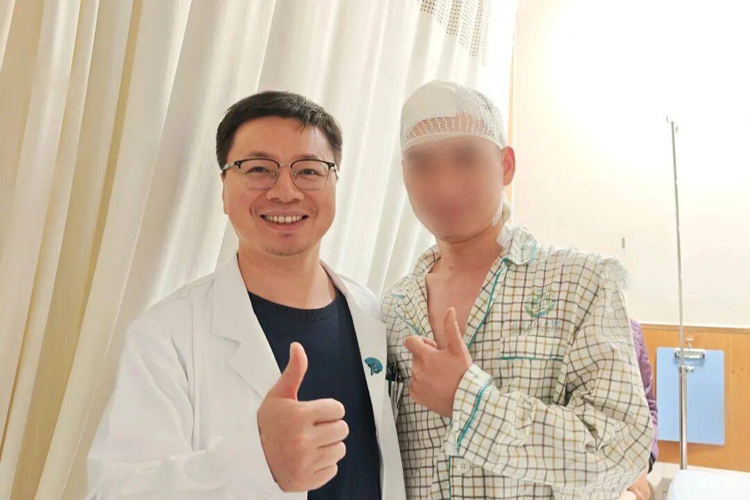 30岁小伙连续熬夜致脑出血 清华长庚多学科成功抢救