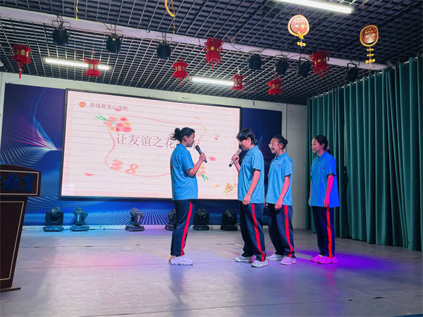 青春期网瘾与顶嘴：家长别硬碰硬，智慧引导才是破局之道