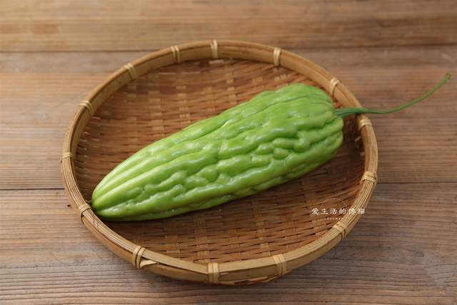 原创            初春“排毒黄金期”，这道菜别错过，清油腻，通肠道，浑身轻快