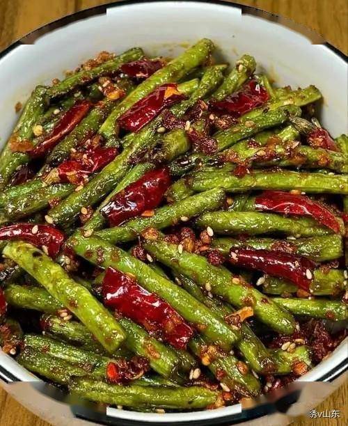 立春后肝火旺易失眠，建议大家：多吃8种，降火润燥助睡眠