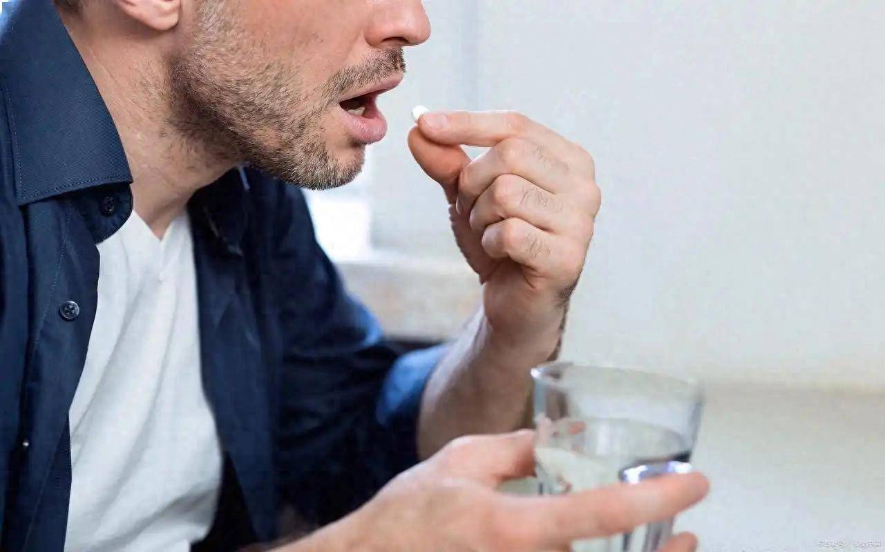 多次提醒：吃他汀时，这一定要远离4种食物，否则可能加重病情