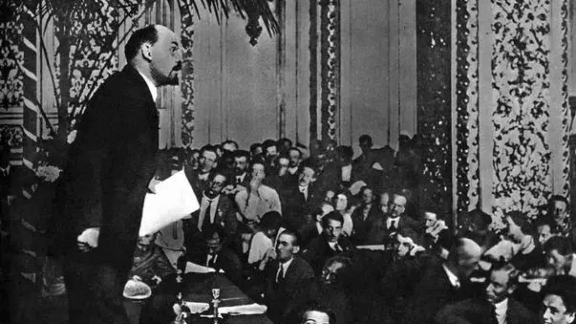 原创            党内唯一见过列宁的人，受到伟人高度评价，死后为何被移出八宝山