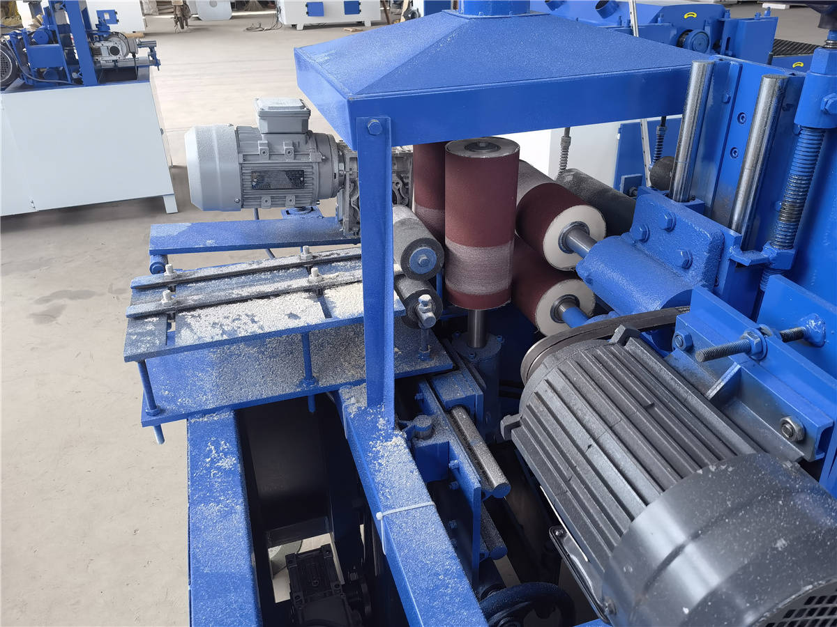 短料双面砂光机 木工全自动砂光机产能节节高