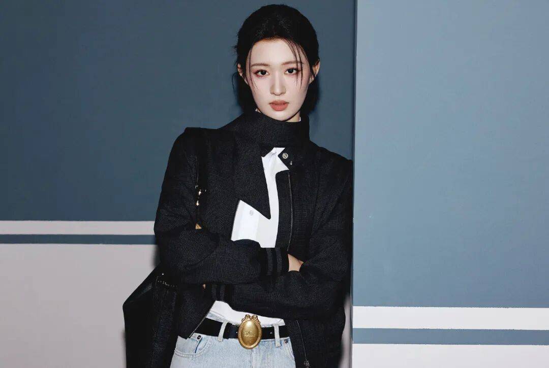 黑道千金躲内地避难？王楚然踩迪丽热巴？杨超越翻身？黄俊捷没人捧？姨太问答