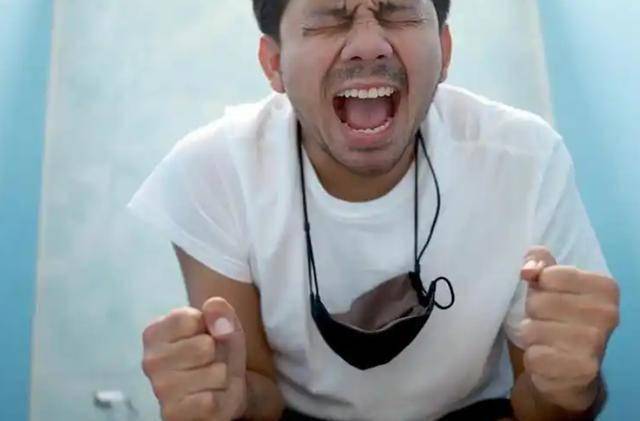 男子频繁腹泻，多次检查肠镜正常，直到换了检查项目：竟是癌王