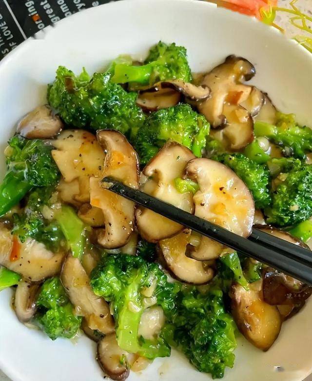 中老年多吃这4种“青霉素蔬菜”，增强免疫少生病，全家安康