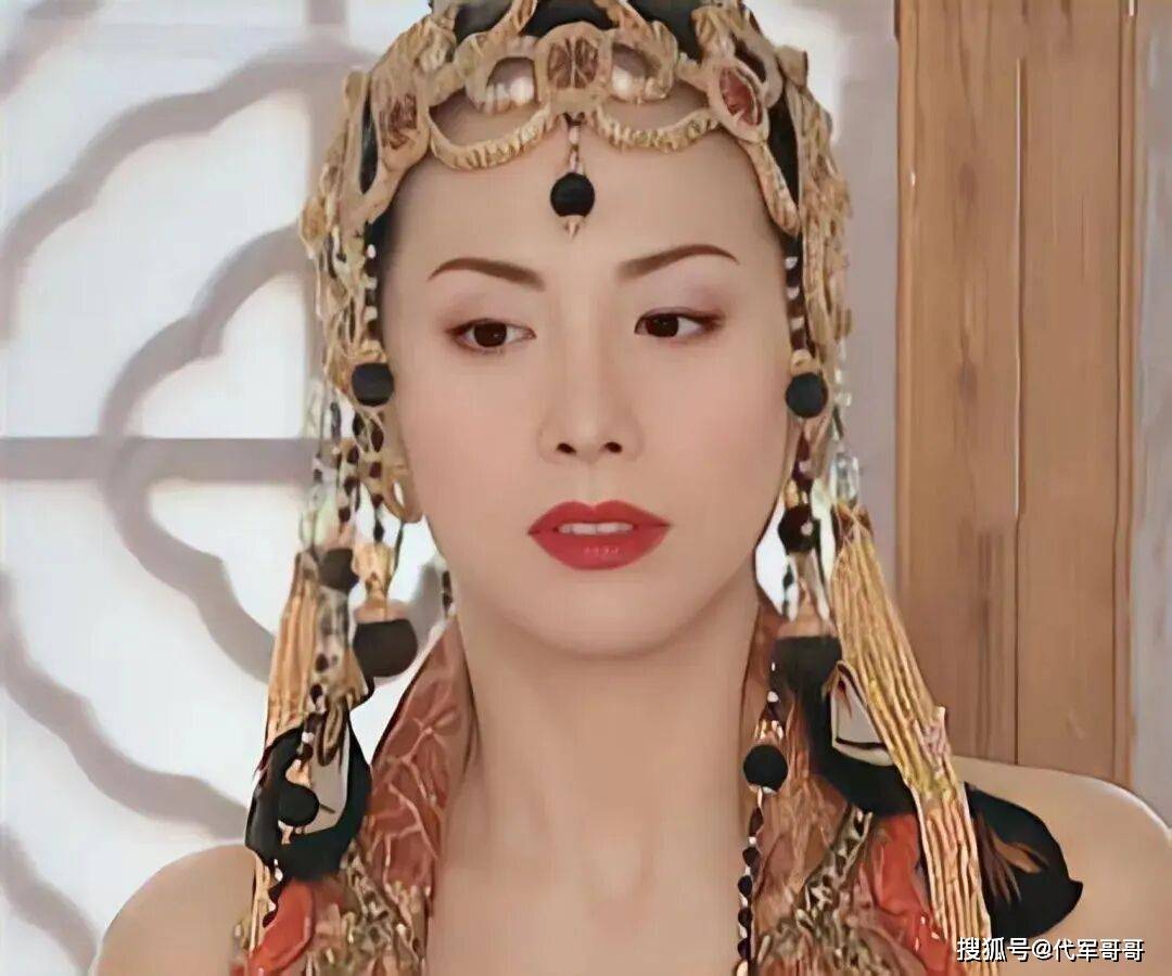 原创            58岁田丽近况曝光！经历两次婚姻均遭背叛，如今活成人间清醒