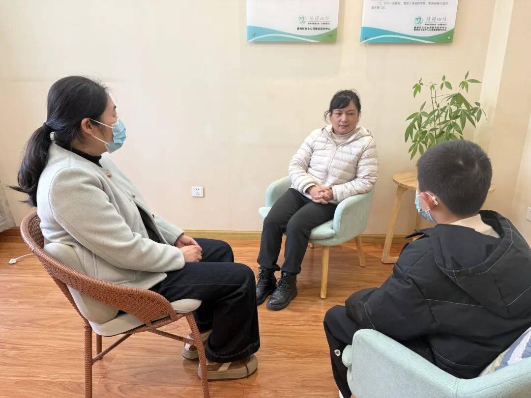 作息乱、玩手机、静不下心？不少家长孩子慌了！专家：“突然袭击”最不可取