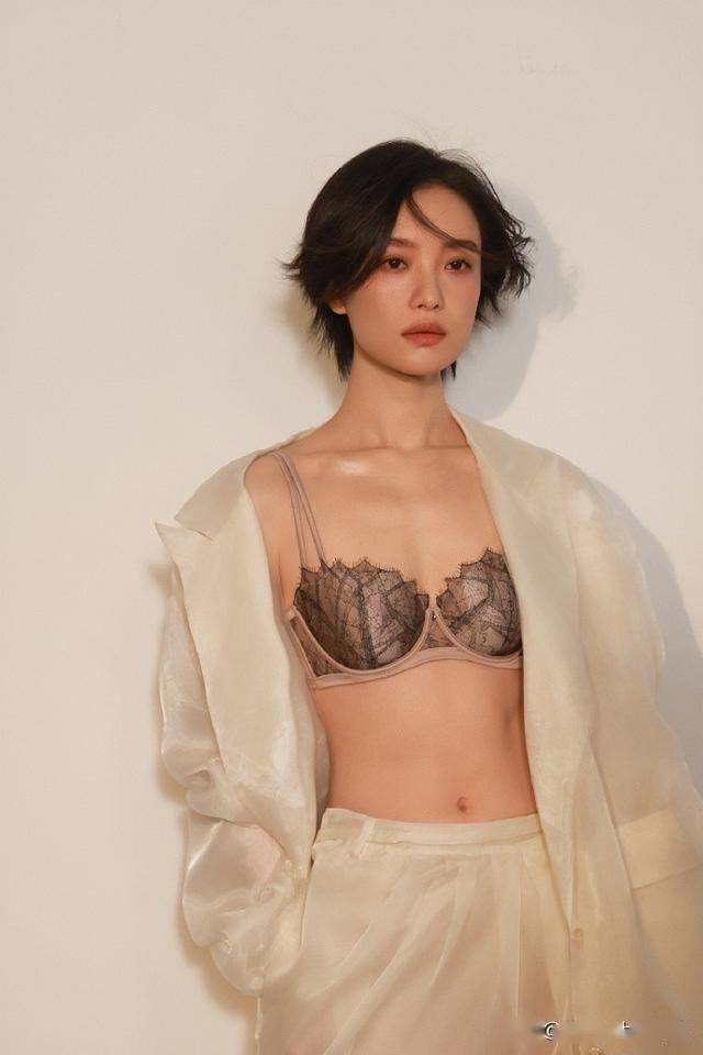 倪妮～内衣写真