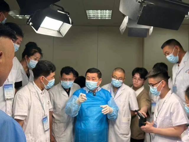 解剖300名胰腺癌死者，发现：原来患胰腺癌的人，有7共性
