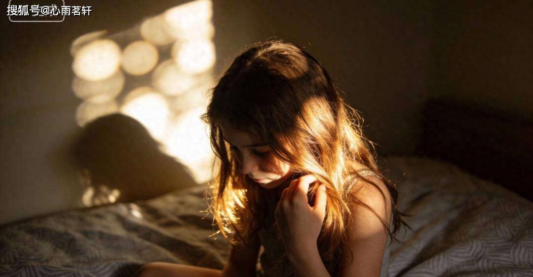 原创            抑郁时连起床都难？别逼自己坚强，5个微行动帮你走出无力循环