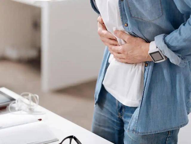 学医后才懂，胆囊癌最危险信号，不是食欲差，而是常有这5种症状