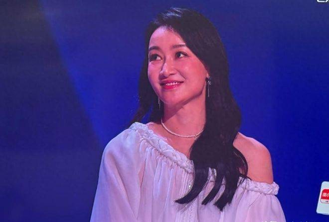 原创            浪姐赵子琪淘汰后续，直播暗示录制憋屈，以后再也不会再参加