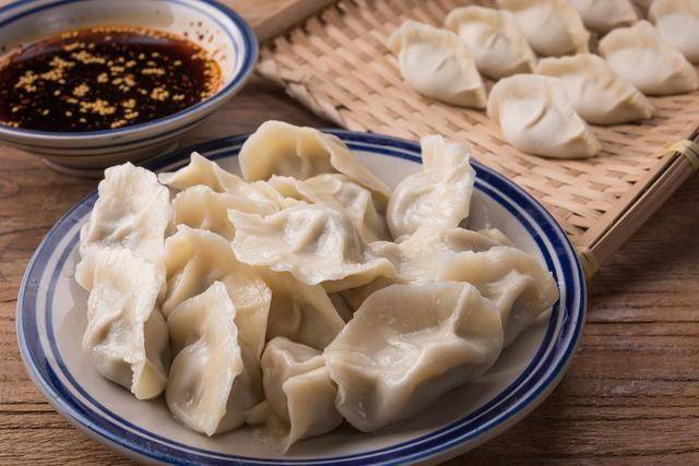 饺子被关注！医生发现：高血糖常吃饺子，不过半年或有3变化