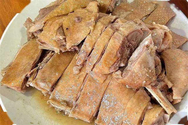 鹅肉立大功！医生研究：鹅肉可促进免疫细胞再生，可以常吃