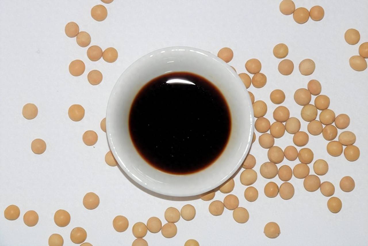 原创            上海交大发现：不吃酱油和味精的人，血压马上就降低了？真的吗？