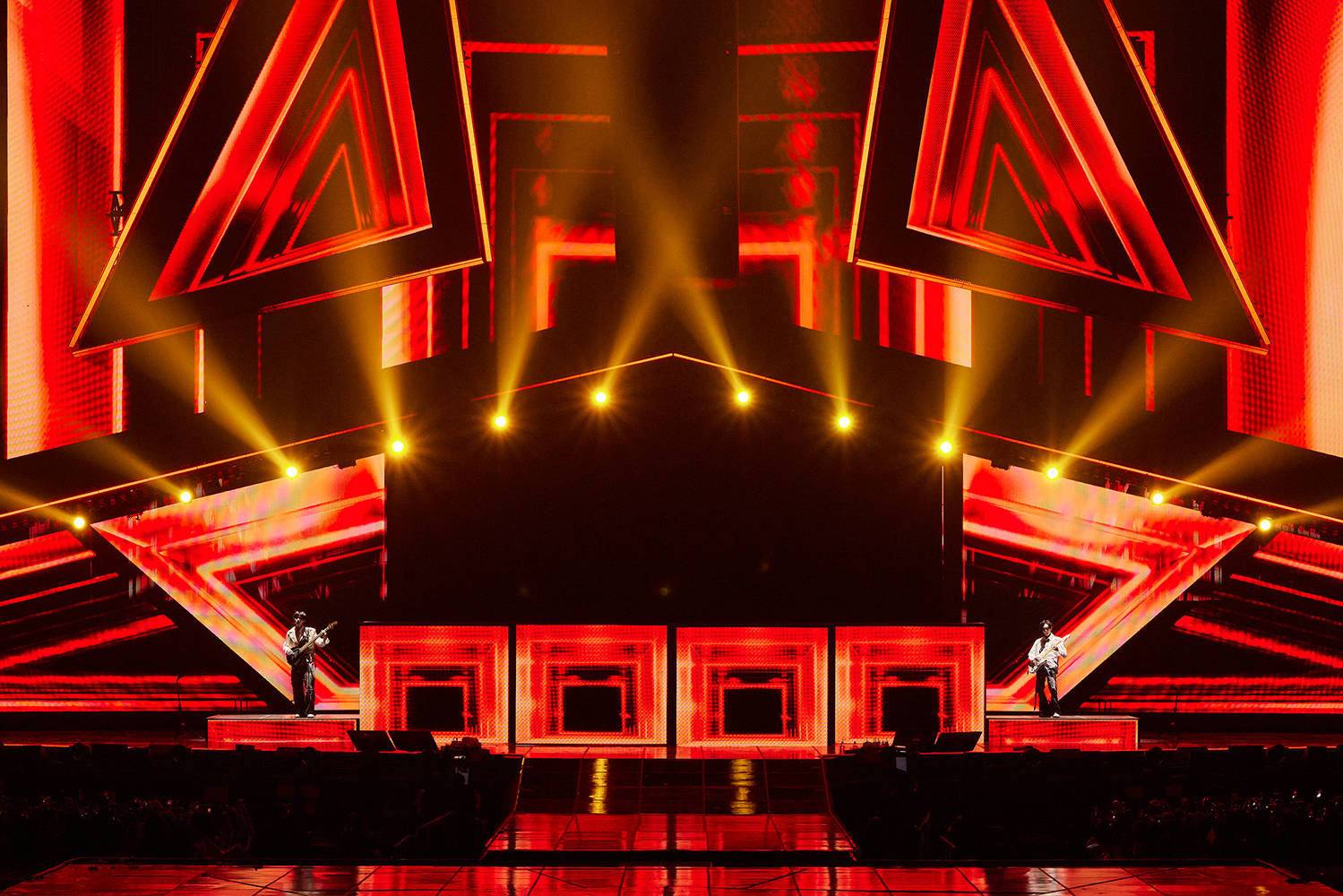 RIIZE受到世界级吉他专业杂志关注！从出道曲《Get A Guitar》开始到2026年更值得期待的团队！