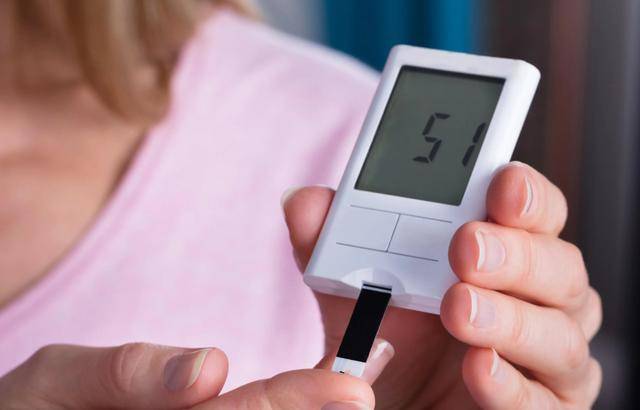 原创            升糖最快的主食被揪出，是白米饭的5倍，医生：糖尿病人别吃了