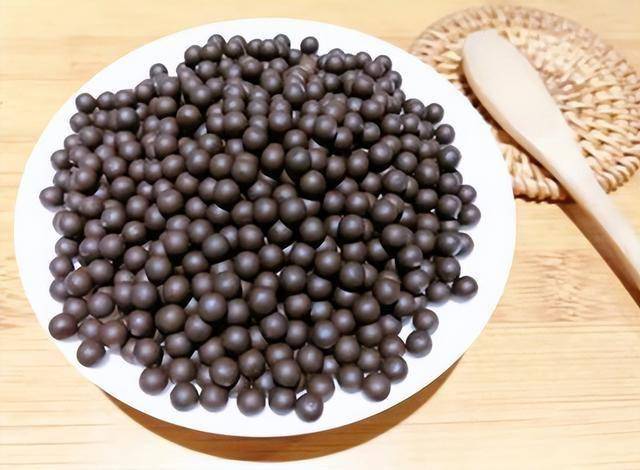 长期吃六味地黄丸的人，身体会咋样？医生：4个变化等着他