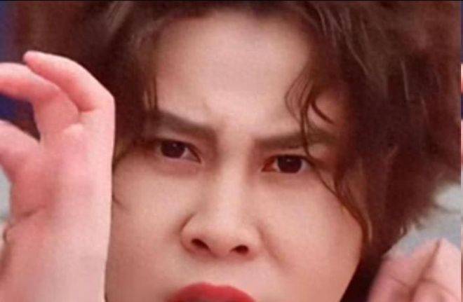 1天3大瓜！浪姐黑幕、吸毒裸奔、老戏骨痛哭后悔丁克，风波不断