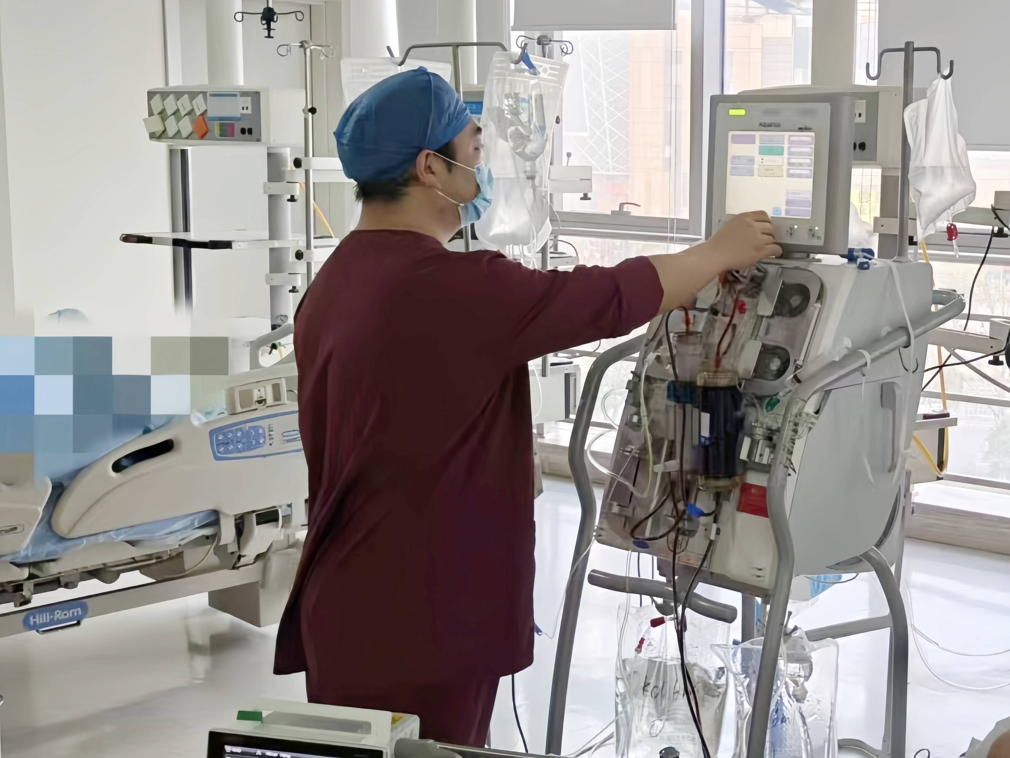 31岁小伙急性胰腺炎命悬一线，苏高医助其转危为安