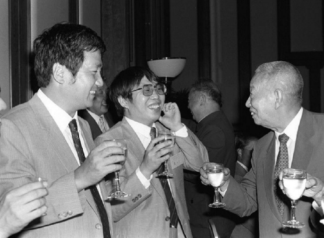 聂卫平传记谈第二届应氏杯：原则问题 绝不退让