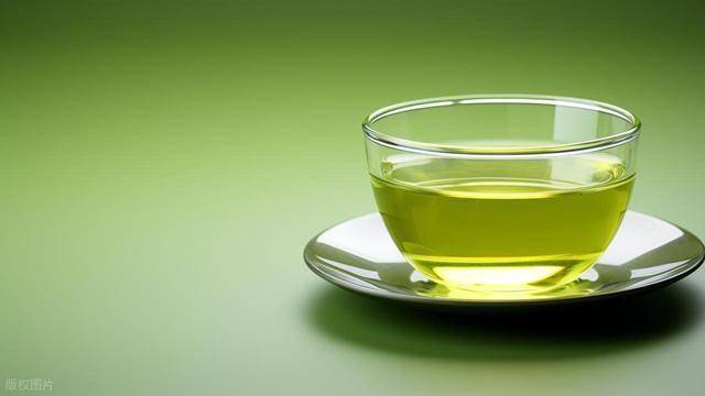 绿茶是脑梗的加速器？医生提醒：想要血管健康，4物谨慎食用