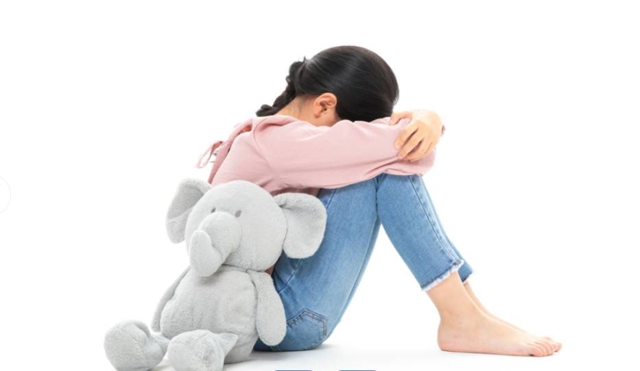 当孩子的世界蒙上阴云，请做那束不灭的光