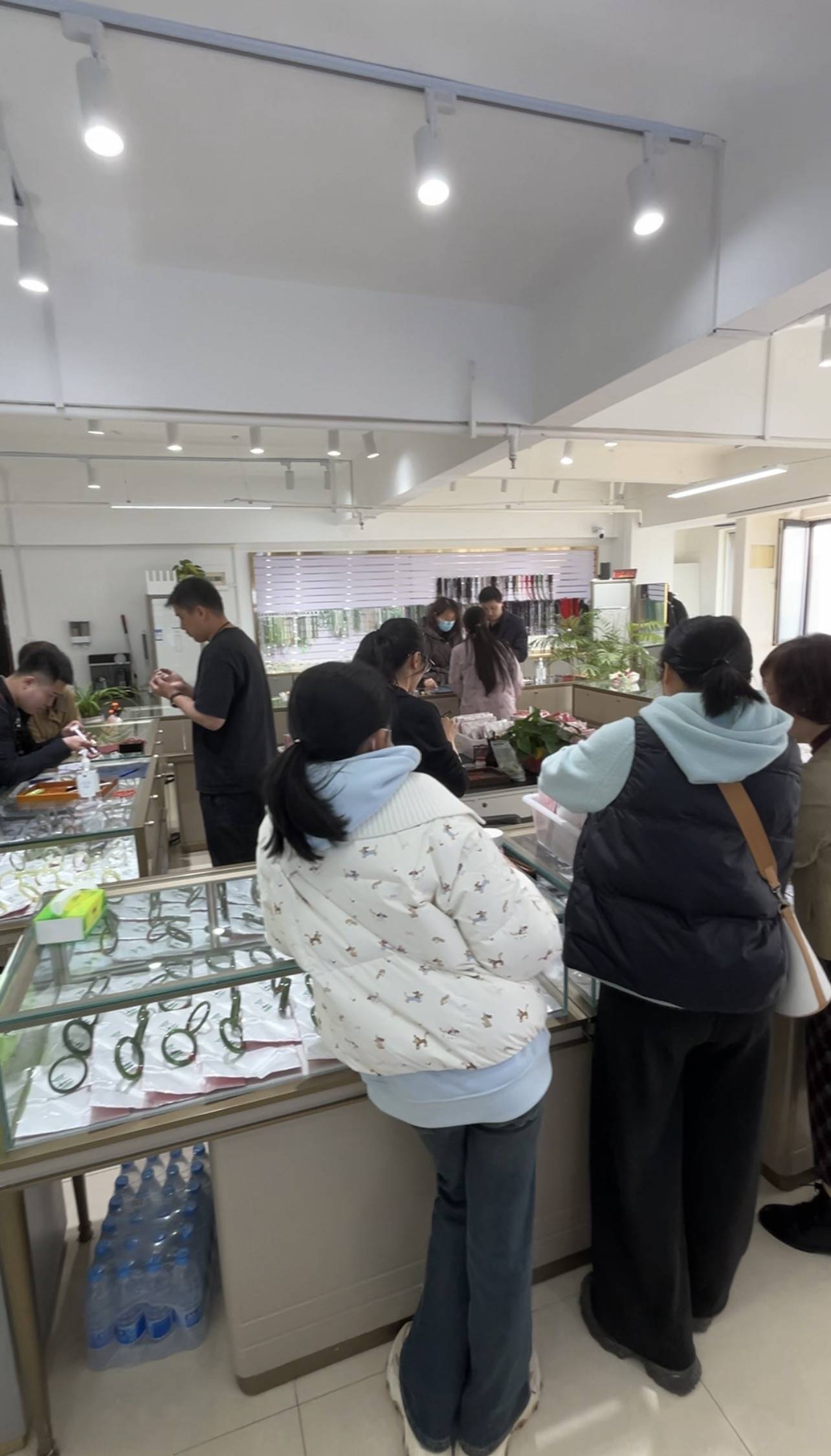 想在西安找高性价比玉器店？这些宝藏店铺值得一逛！