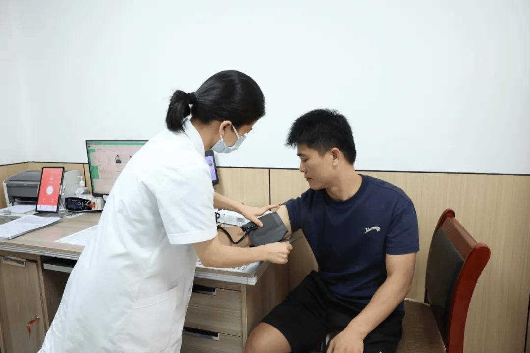 原创            这4种行为正在透支男性健康，长期不改伤元气，很多人每天都在犯