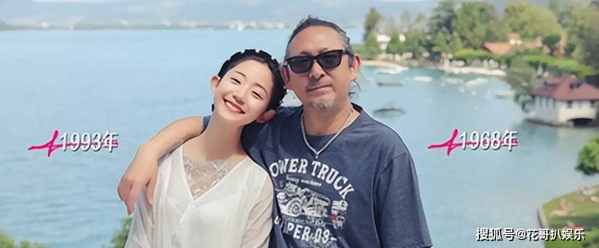 原创            裸照当结婚现场迎宾照，三宝万千惠的畸形婚姻，刷新常人认知下限