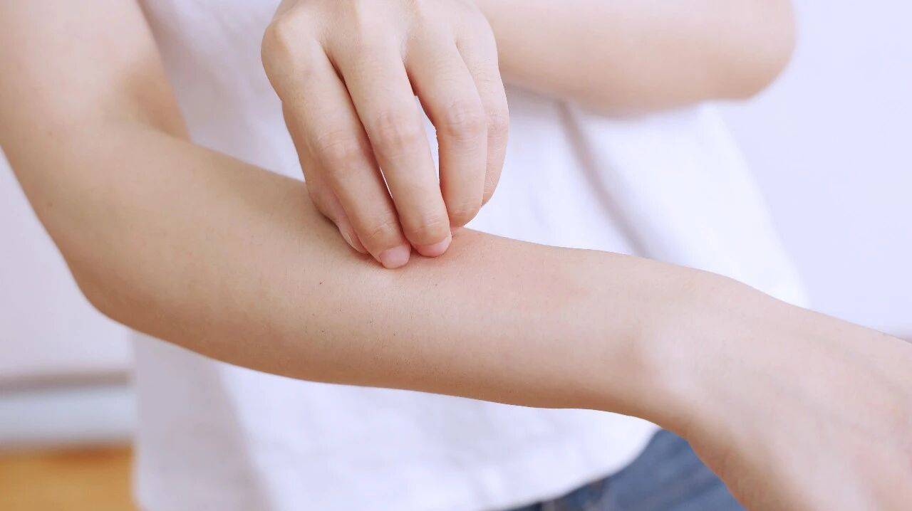 原创            如何判断正常皮肤病和“皮肤癌”？医生坦言：可从这3方面着手