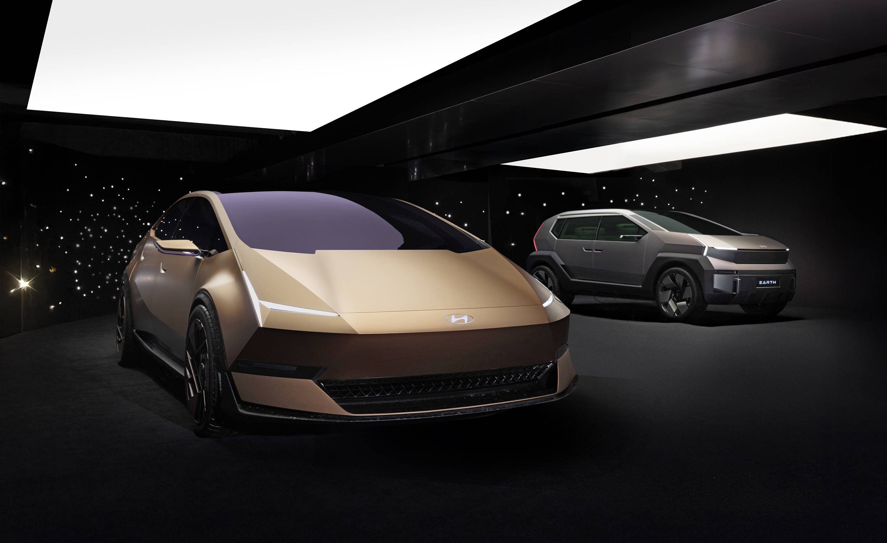 3.VENUS Concpet & EARTH Cot.jpg